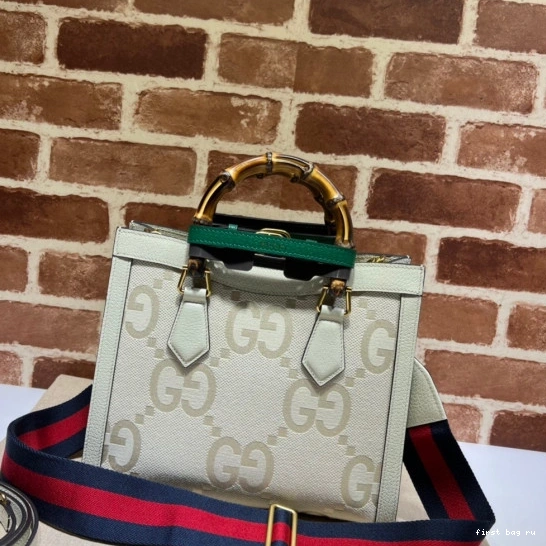 First bag ru tote GUCCI Diana bag small 0817